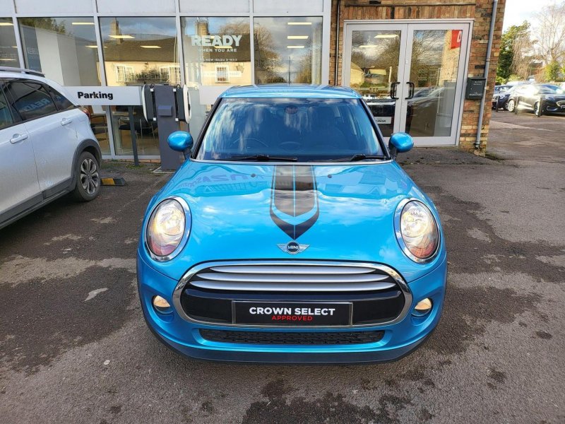 View MINI HATCH 1.5 Cooper D Euro 6 (s/s) 5dr