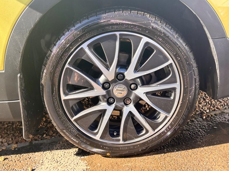 SUZUKI SX4 S-CROSS