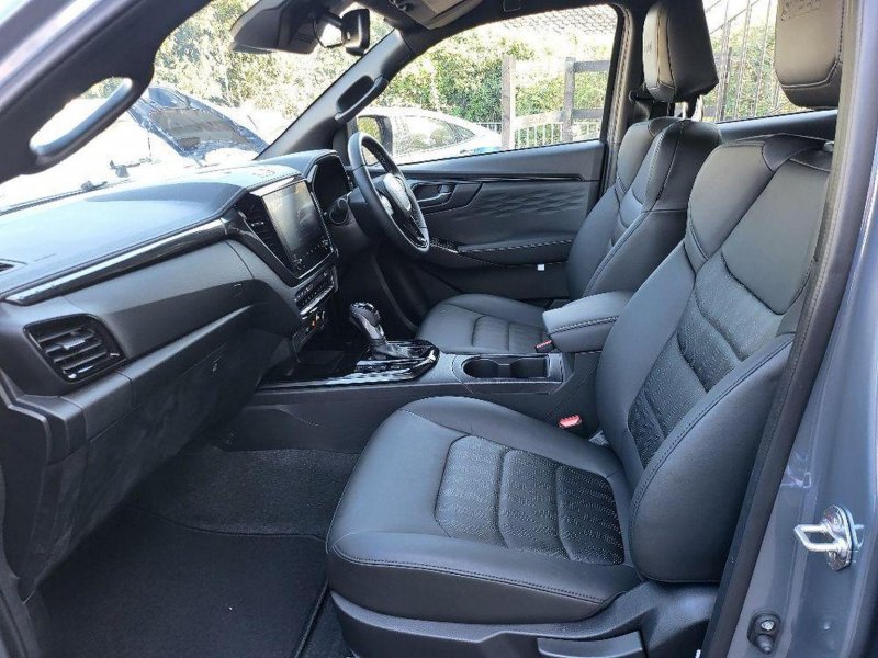 ISUZU D-MAX