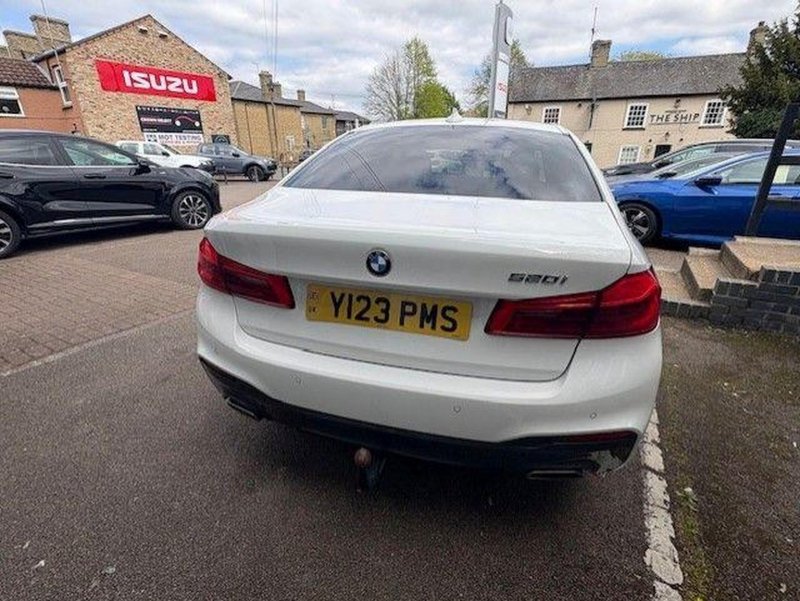 BMW 5 SERIES