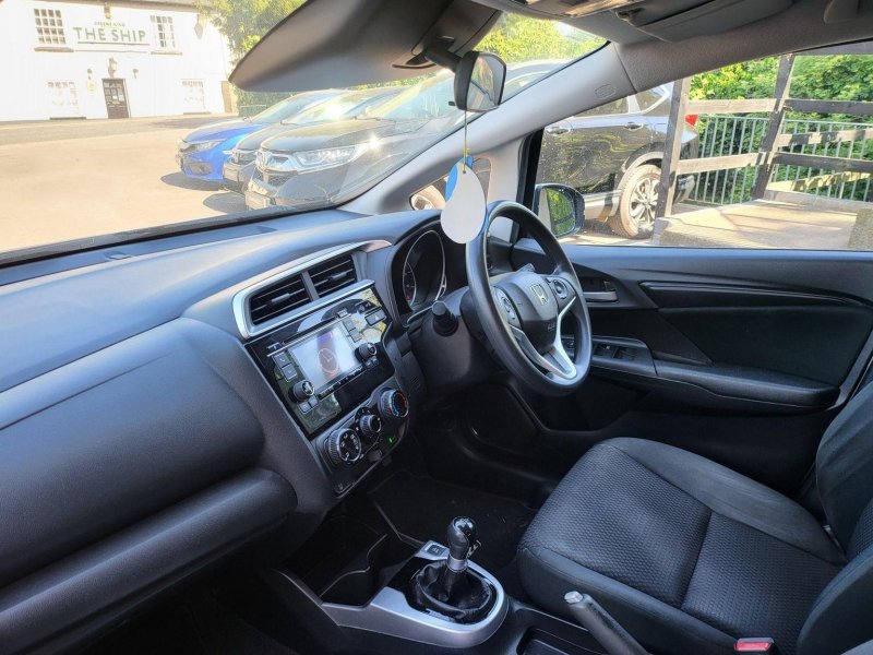 HONDA JAZZ