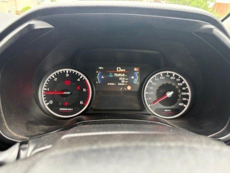 ISUZU D-MAX