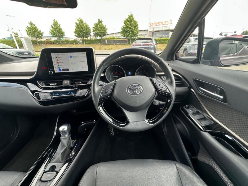TOYOTA C-HR
