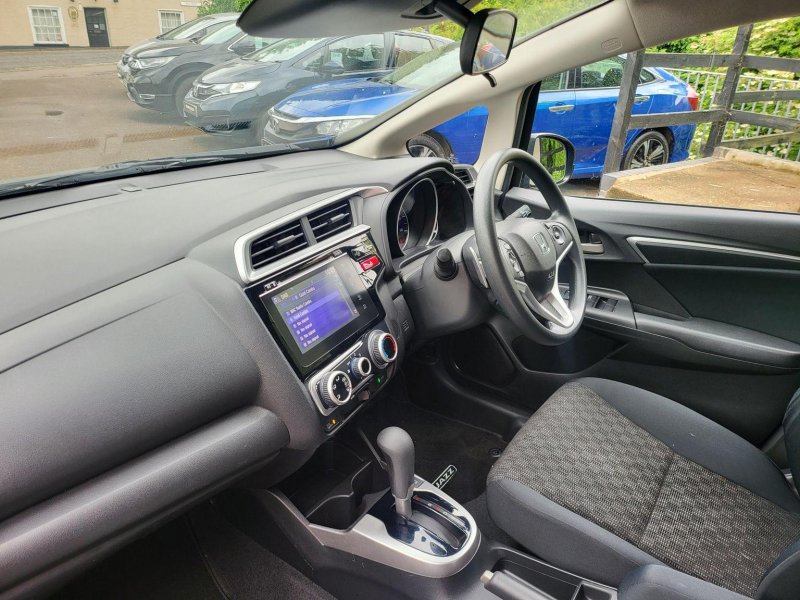 HONDA JAZZ