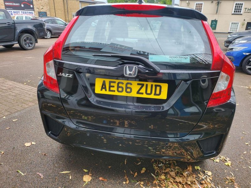 HONDA JAZZ