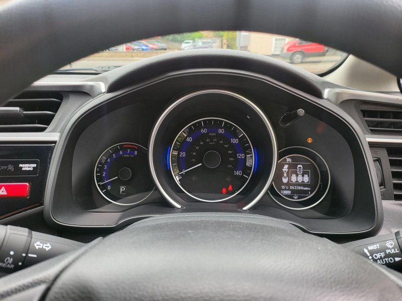 HONDA JAZZ