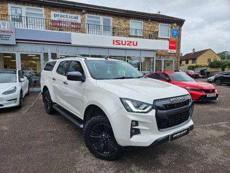 ISUZU D-MAX 1.9 TD V-Cross Auto 4WD Euro 6 (s/s) 4dr