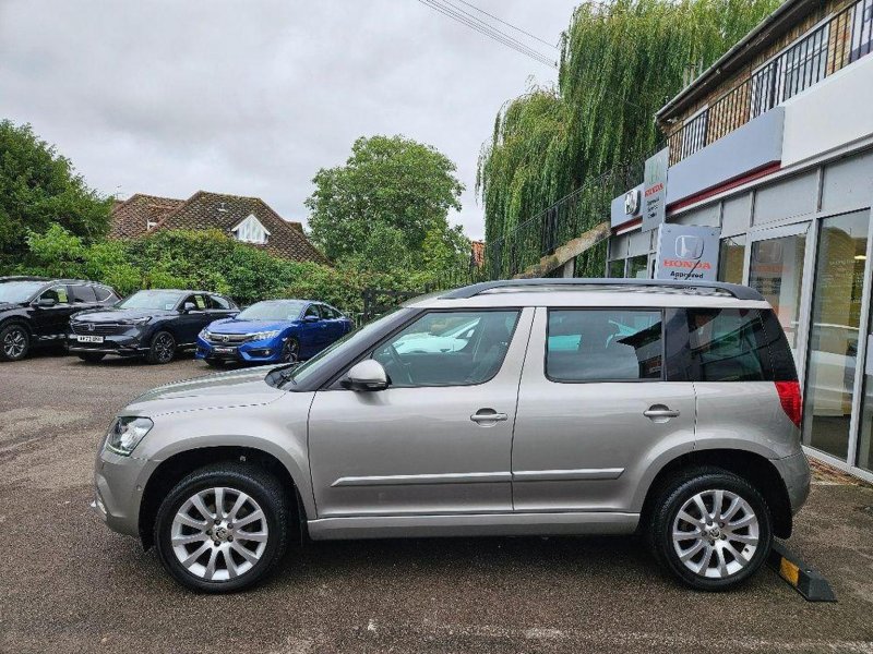 SKODA YETI