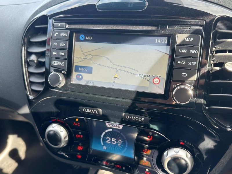 NISSAN JUKE