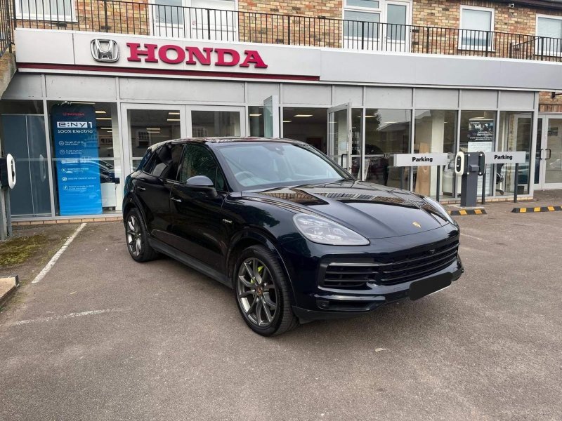 View PORSCHE CAYENNE 3.0 V6 E-Hybrid 14kWh TiptronicS 4WD Euro 6 (s/s) 5dr